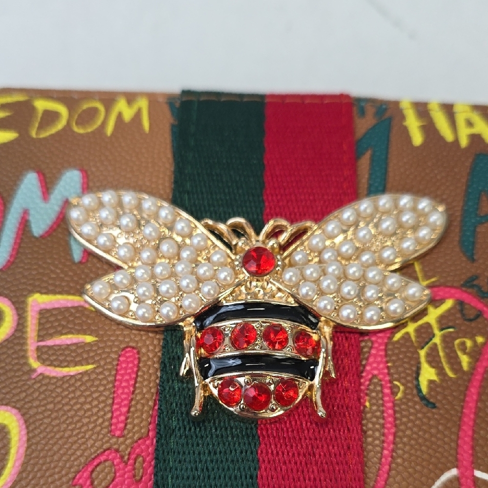 Alba Multicolor Wallet with Bee Accent - Picture 3 of 7